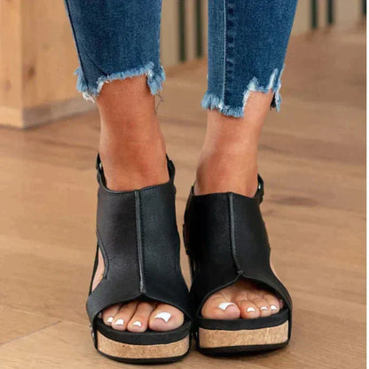 Astrid | Stylish and comfortable wedge heel sandals