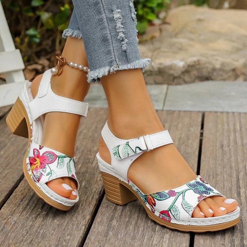 Adaly | Summer Sandals - Ciara & Fiona