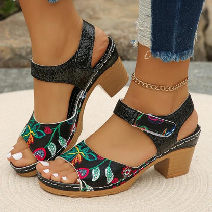 Adaly | Summer Sandals - Ciara & Fiona