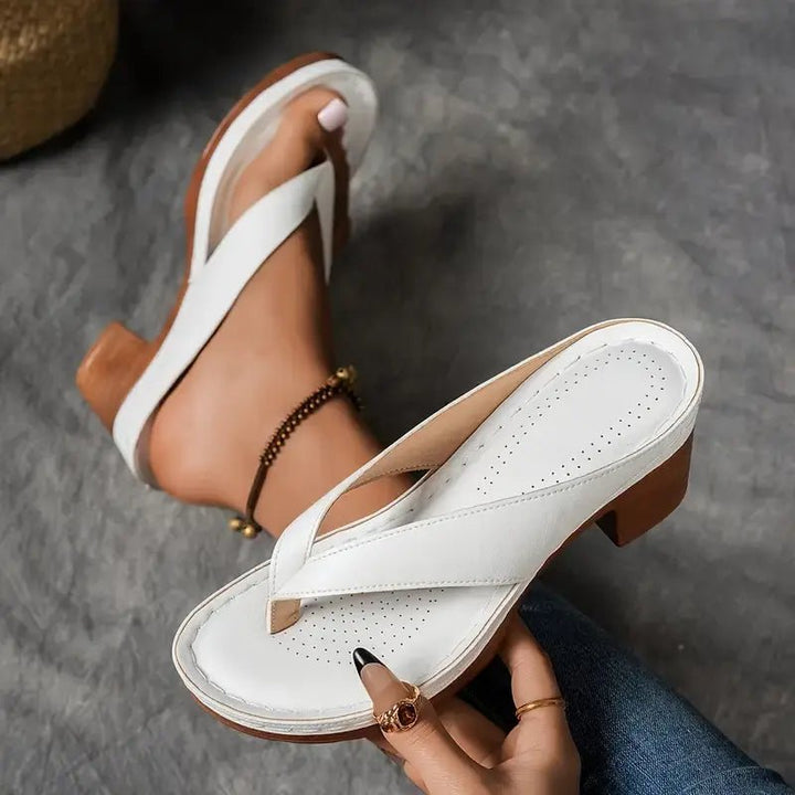 Aeris | Orthopedic Heeled Slippers - Ciara & Fiona