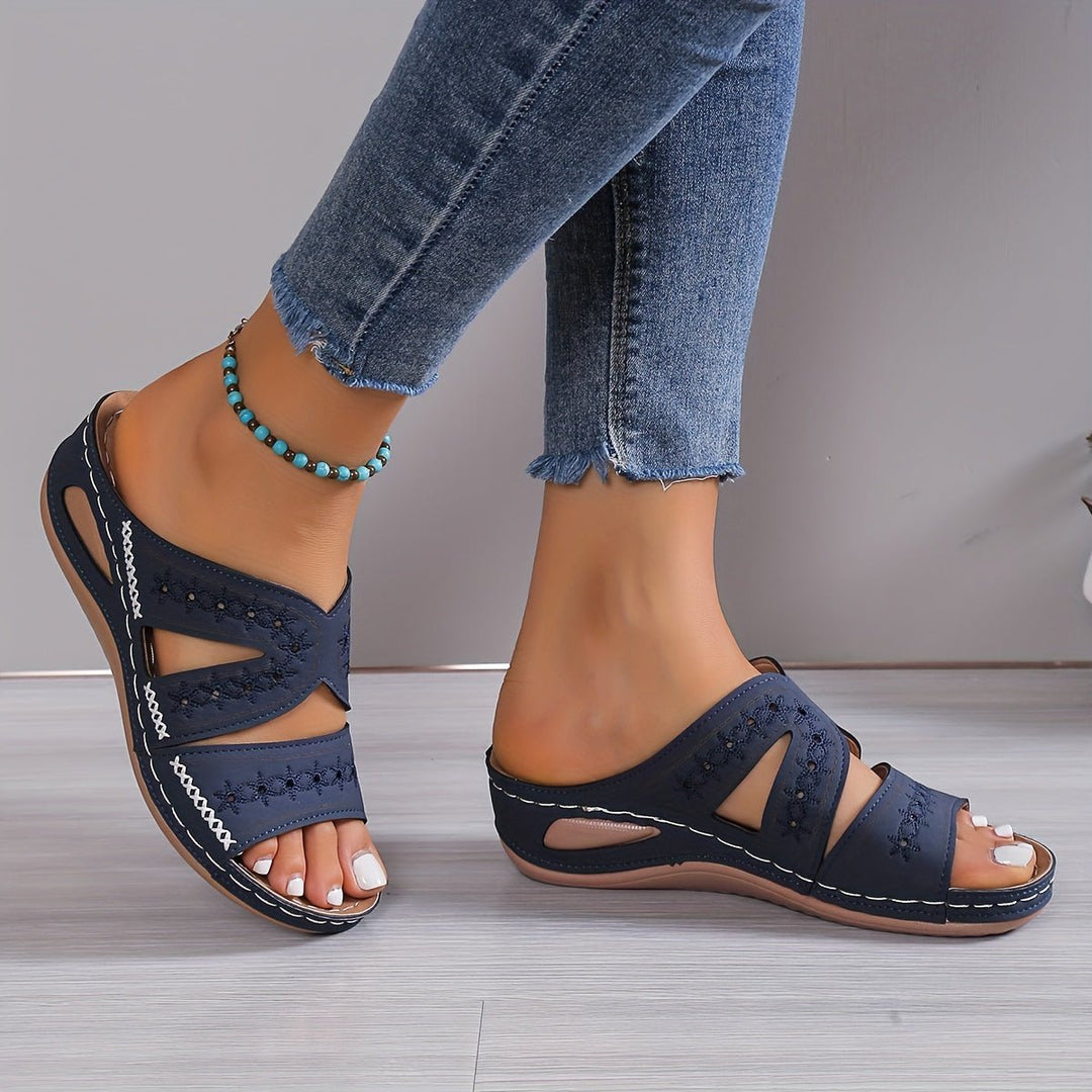 Amina | Orthopedic Sandals - Ciara & Fiona