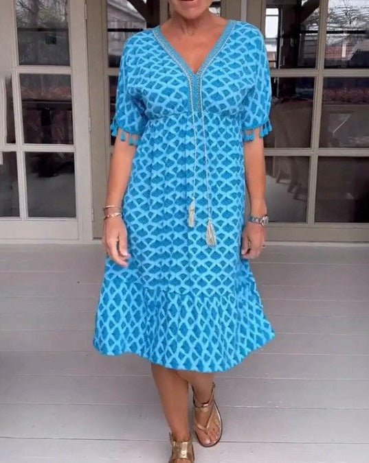 Ana | Comfortable Loose Fit V - Neck Midi Dress - Ciara & Fiona