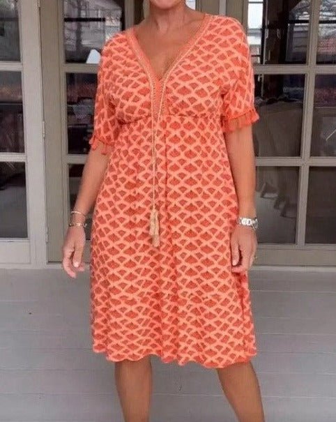 Ana | Comfortable Loose Fit V - Neck Midi Dress - Ciara & Fiona