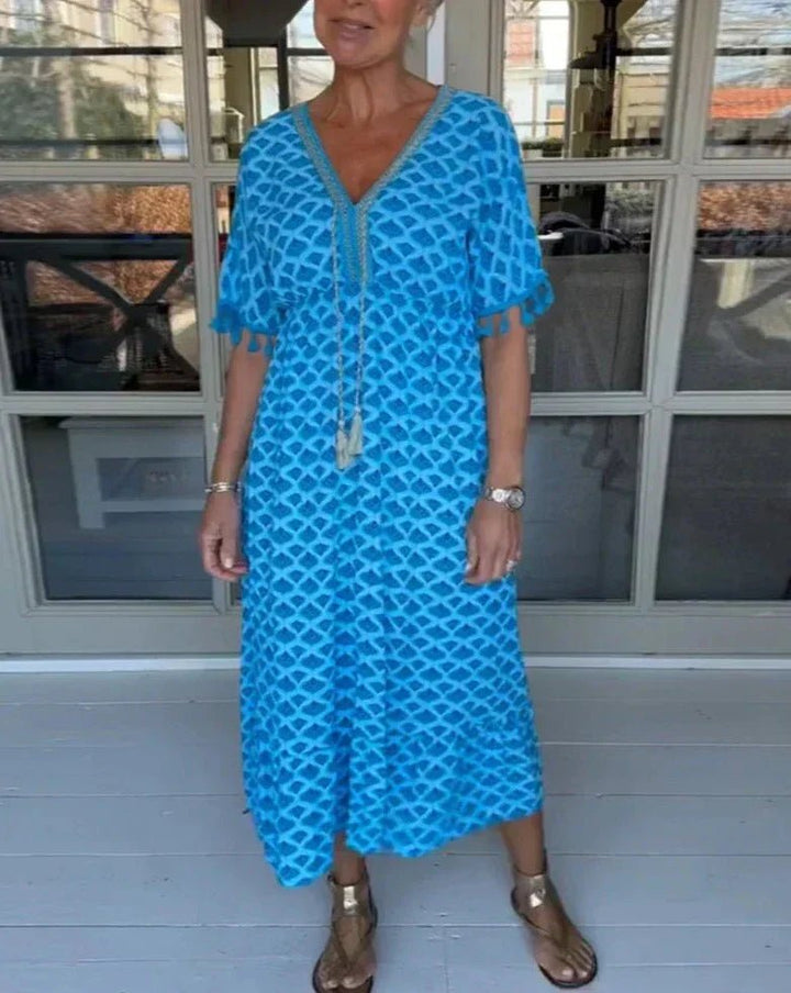 Ana | Comfortable Loose Fit V - Neck Midi Dress - Ciara & Fiona