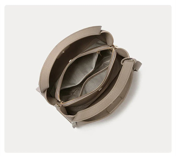 Anaïs Bucket - Ciara & Fiona