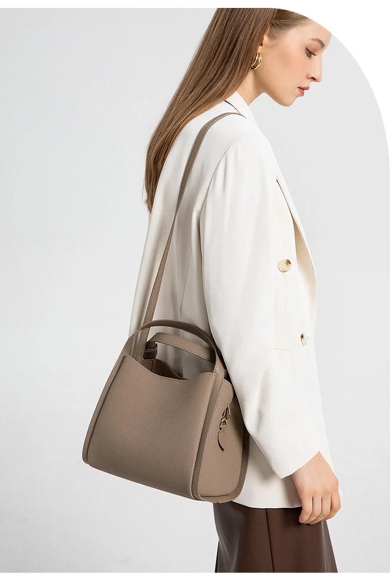 Anaïs Bucket - Ciara & Fiona