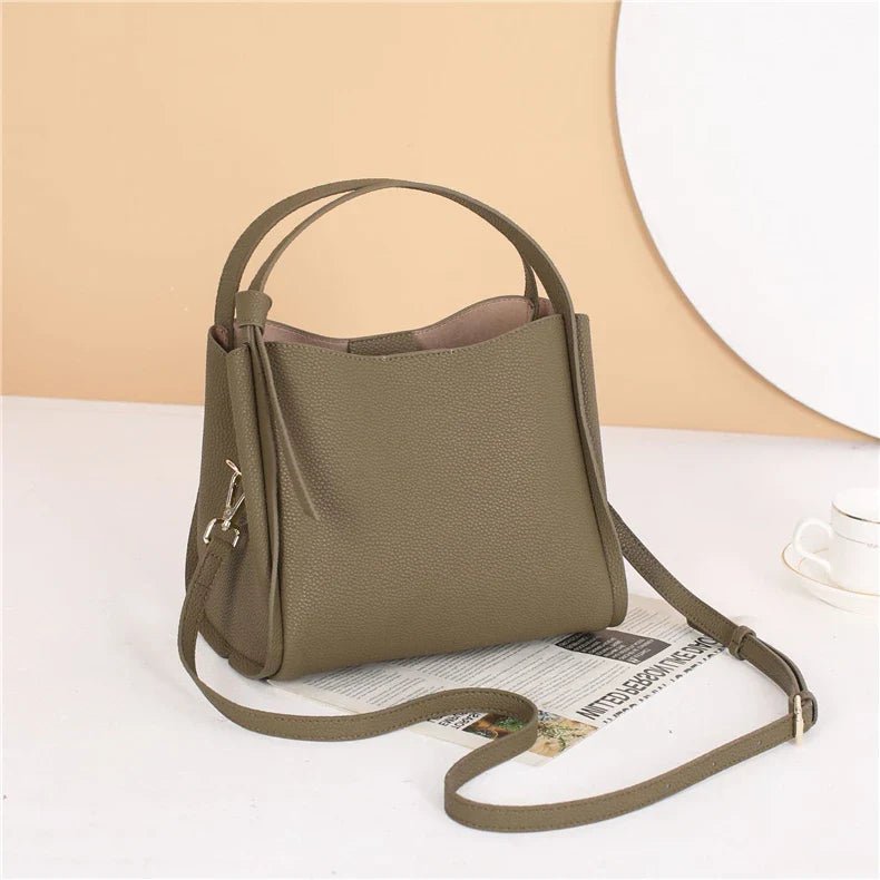 Anaïs Bucket - Ciara & Fiona