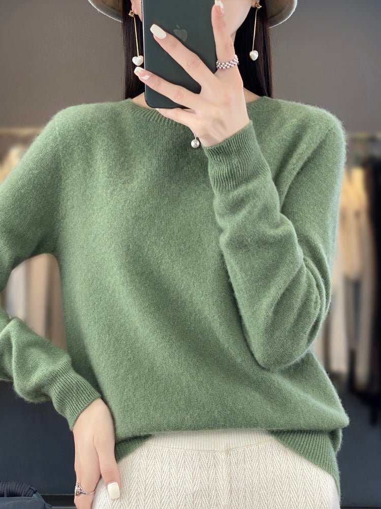 Anette | Warmer Pullover for Cold Days - Ciara & Fiona