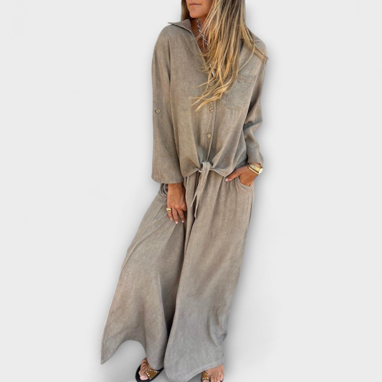 Atlas - Two - Piece Set - Luna Hampton