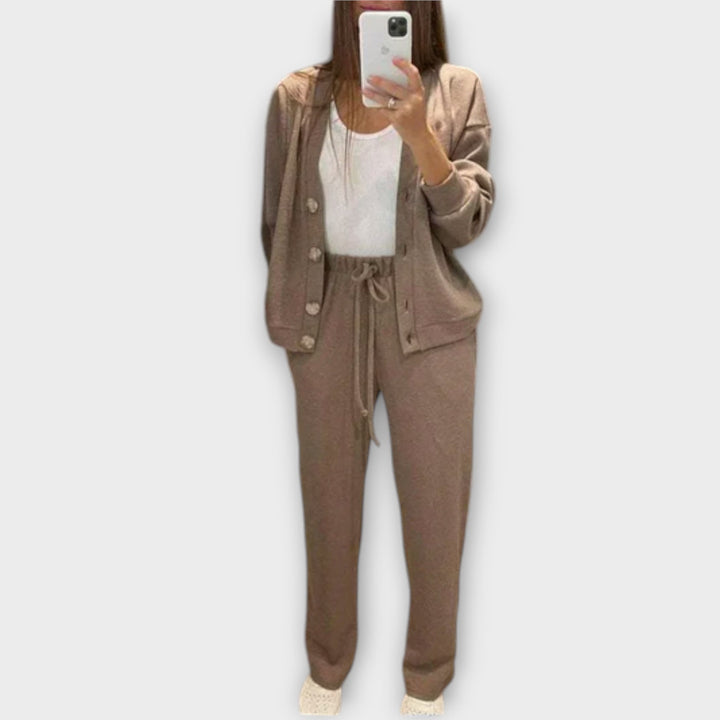 Chantal – Cardigan & Pants Set - Luna Hampton