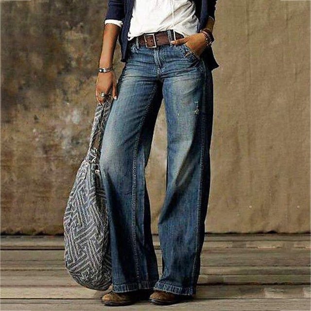 Chaya | Retro Wide - Leg Jeans - Ciara & Fiona