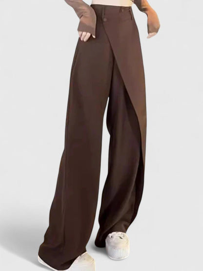 Chrissie | Sophisticated Pants - Luna Hampton