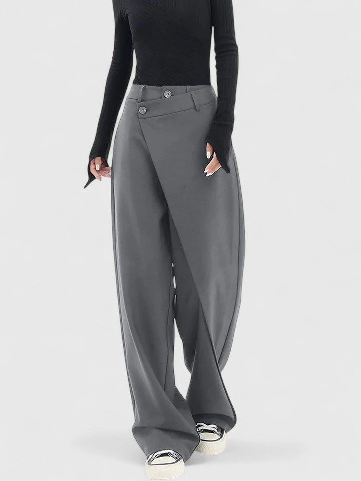Chrissie | Sophisticated Pants - Luna Hampton