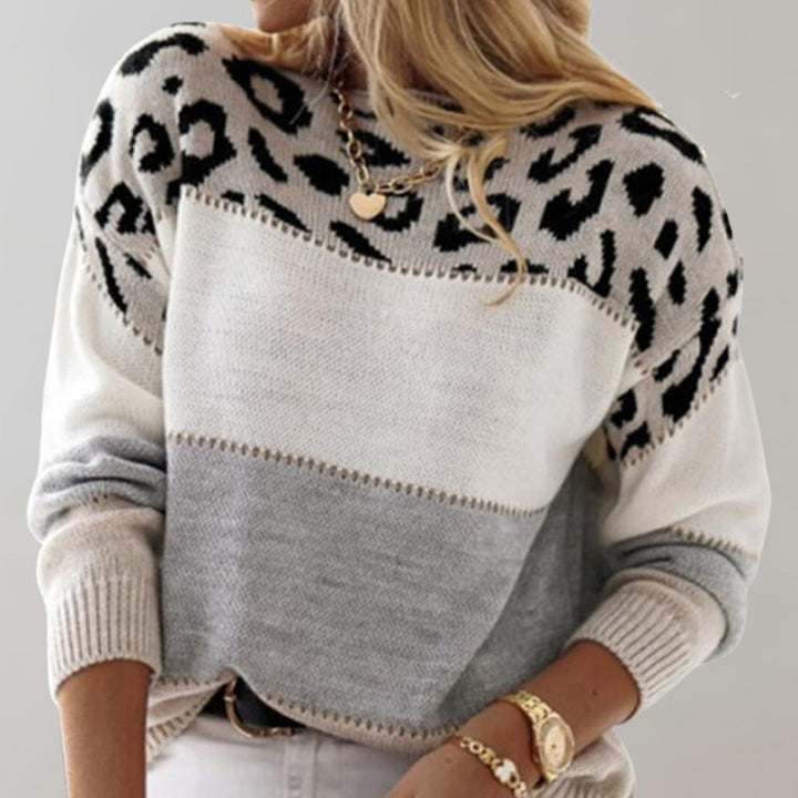 CINDY | Sweater with Knit and Character - Ciara & Fiona
