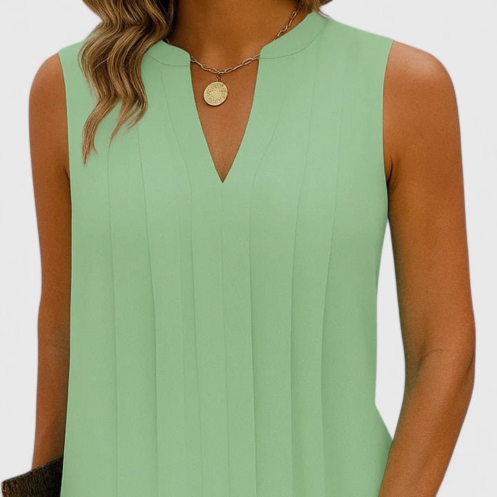 Clarhild™ | Elegant Flattering Dress with V - Neck - Luna Hampton