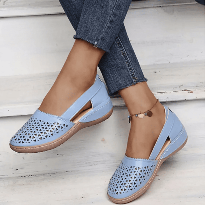 Corinne | Orthopedic Shoes - Ciara & Fiona