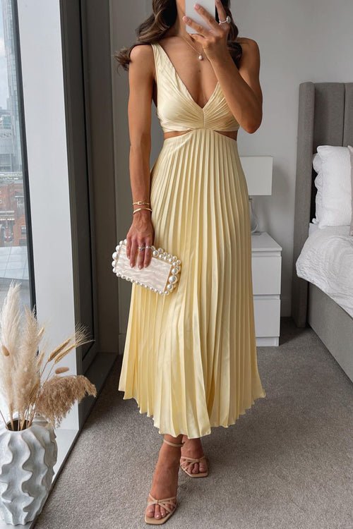 Denisse | Gorgeous Maxi Dress - Ciara & Fiona