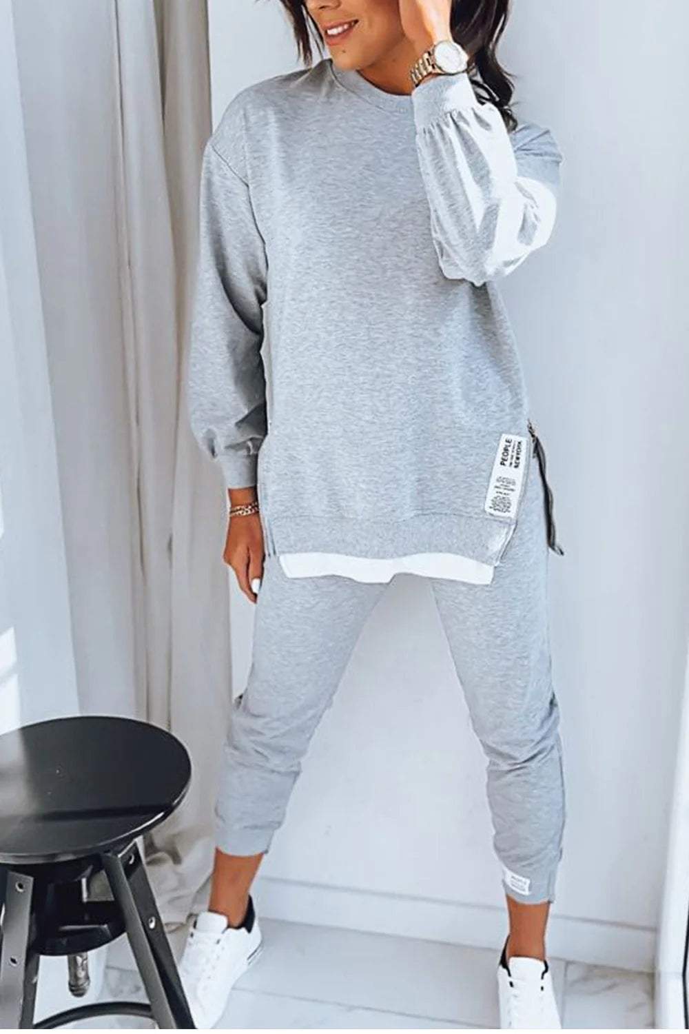 Donna | Sweatshirt and Trousers Set - Ciara & Fiona