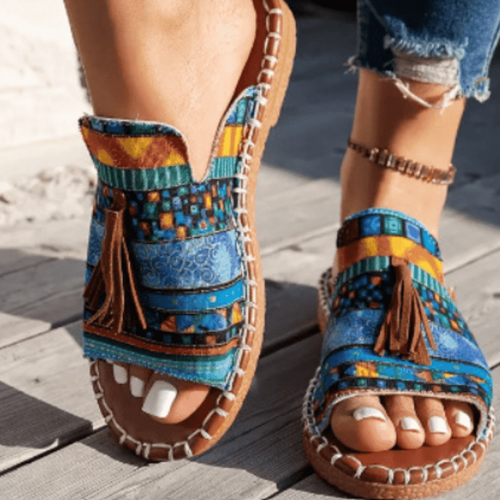 Elianne | Comfortable Flat Sandals - Ciara & Fiona