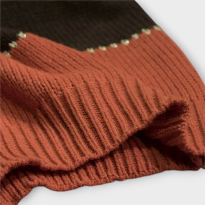 Elisa - Relaxed & Comfy Sweater - Ciara & Fiona