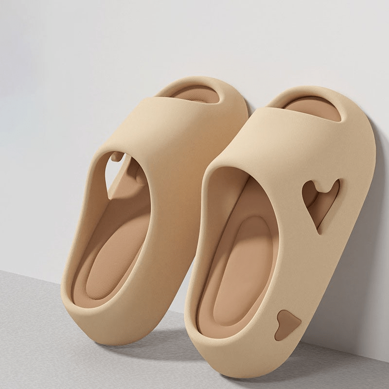Ellery | Cute Heart FlipFlops - Ciara & Fiona