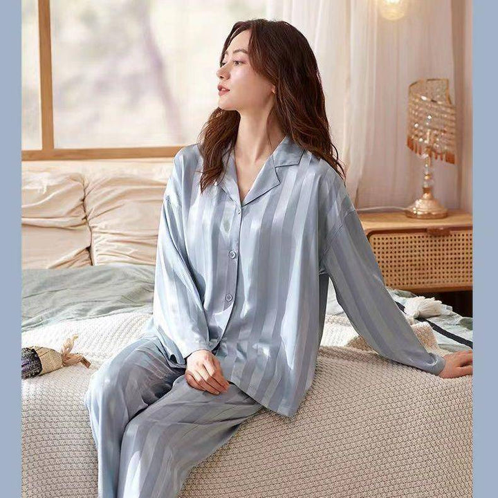 Flair - Luxurious Pajama - Luna Hampton