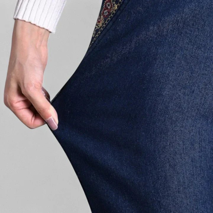 Floralyssa | Comfortable Pants - Luna Hampton