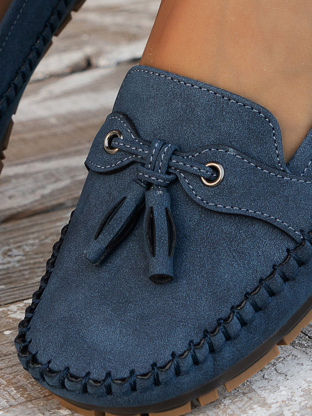 Gladys | Comfortable Soft Moccasins - Ciara & Fiona
