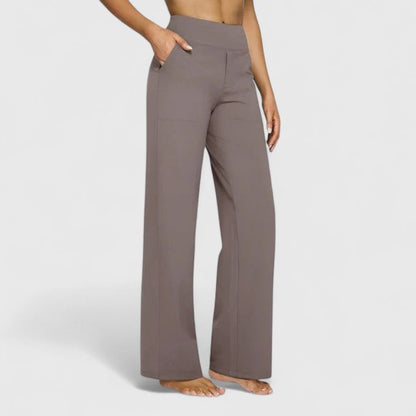 Hilary | Sophisticated Pants - Luna Hampton
