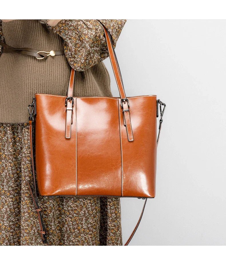 Horizon Shopper - Ciara & Fiona