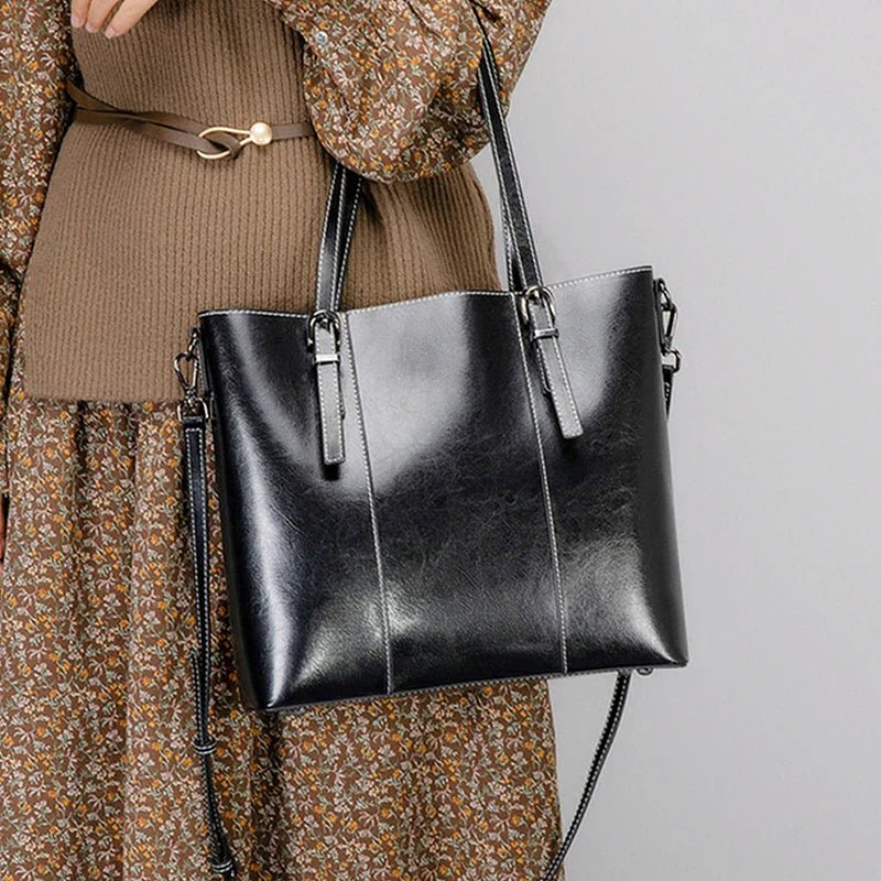 Horizon Shopper - Ciara & Fiona