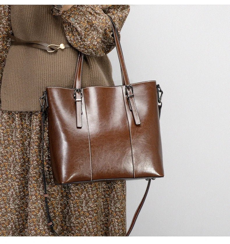 Horizon Shopper - Ciara & Fiona