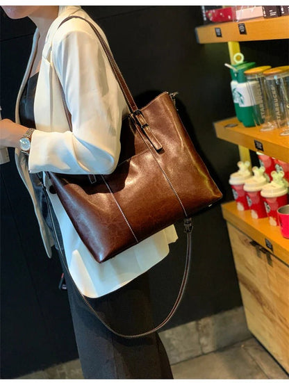 Horizon Shopper - Ciara & Fiona