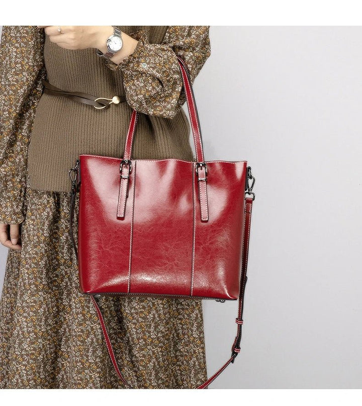 Horizon Shopper - Ciara & Fiona