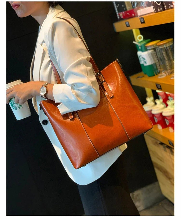 Horizon Shopper - Ciara & Fiona