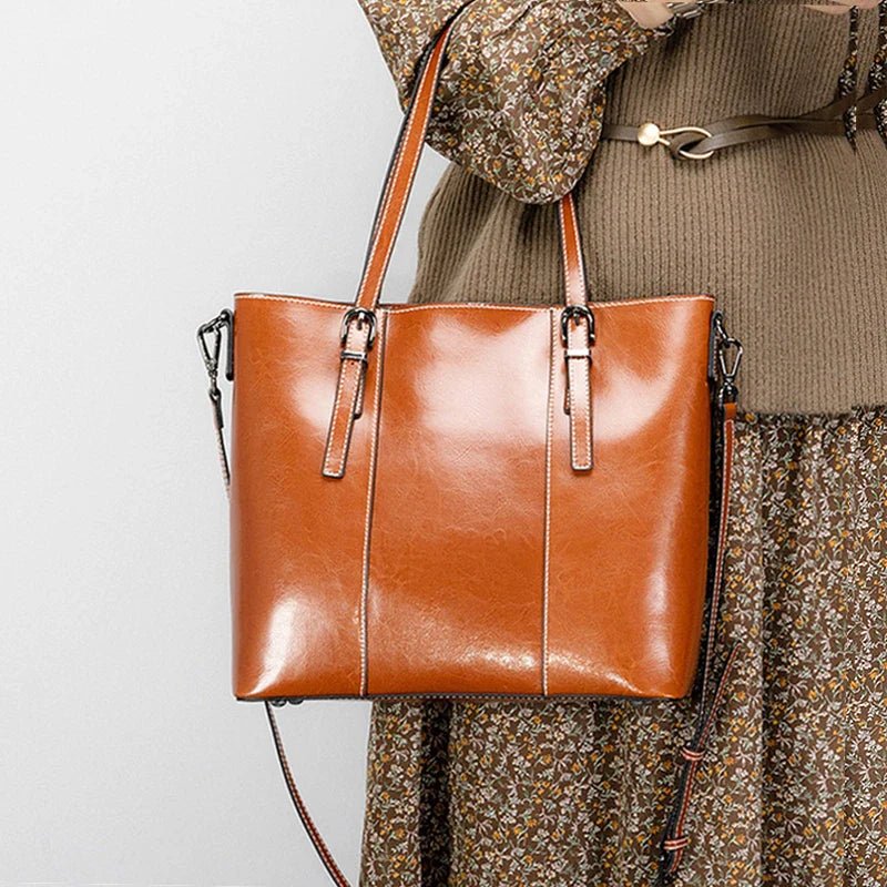 Horizon Shopper - Ciara & Fiona