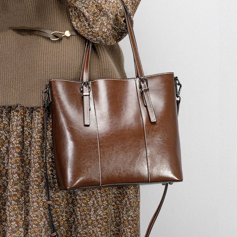 Horizon Shopper - Ciara & Fiona