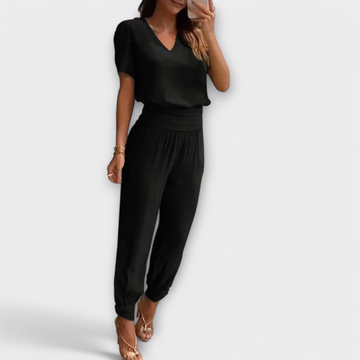 Irmelin – Elegant Set with Top and Pants - Luna Hampton