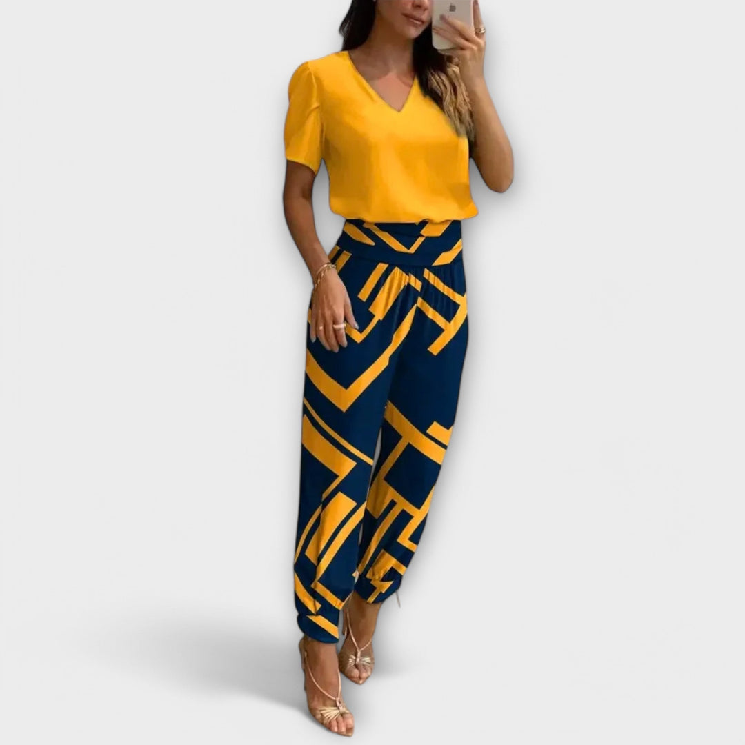 Irmelin – Elegant Set with Top and Pants - Luna Hampton