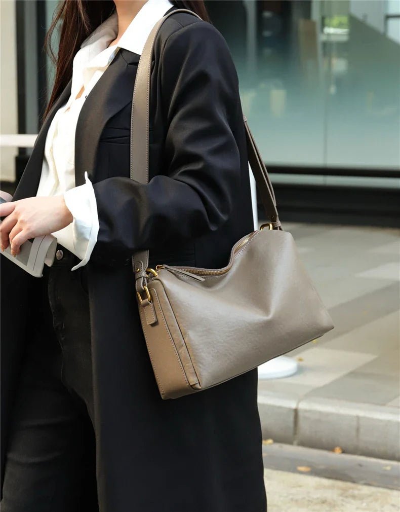 Isabella Shoulder - Ciara & Fiona