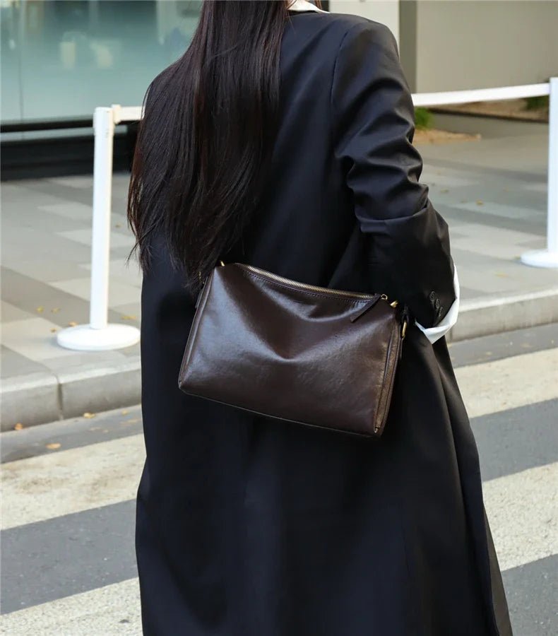 Isabella Shoulder - Ciara & Fiona