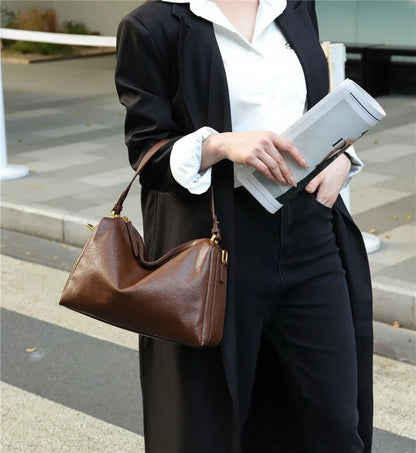 Isabella Shoulder - Ciara & Fiona