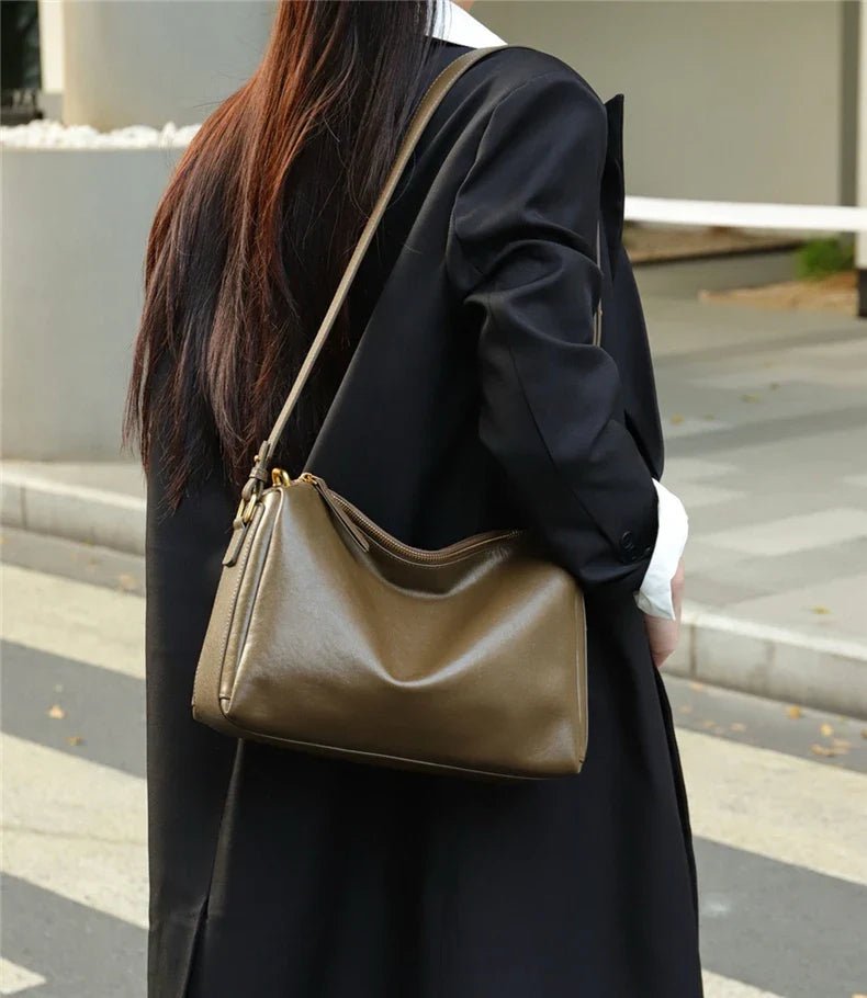 Isabella Shoulder - Ciara & Fiona