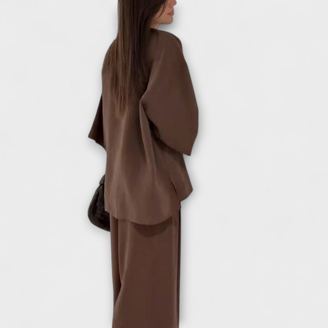 Jacqueline - Casual V - Neck Top and Pants Duo - Luna Hampton