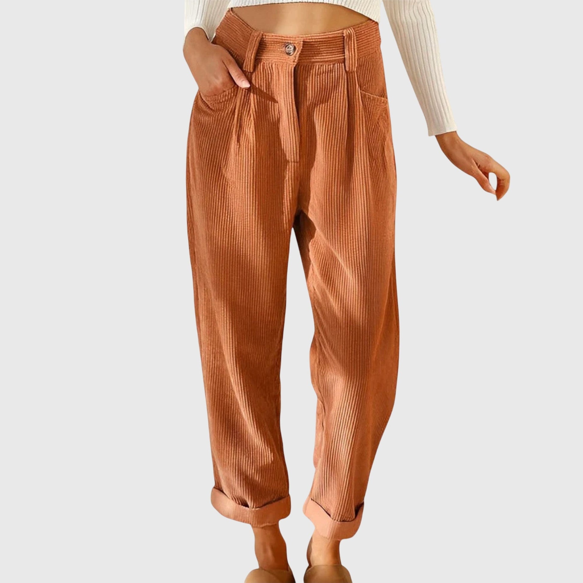 Jana - Modern Cord Pants - Luna Hampton