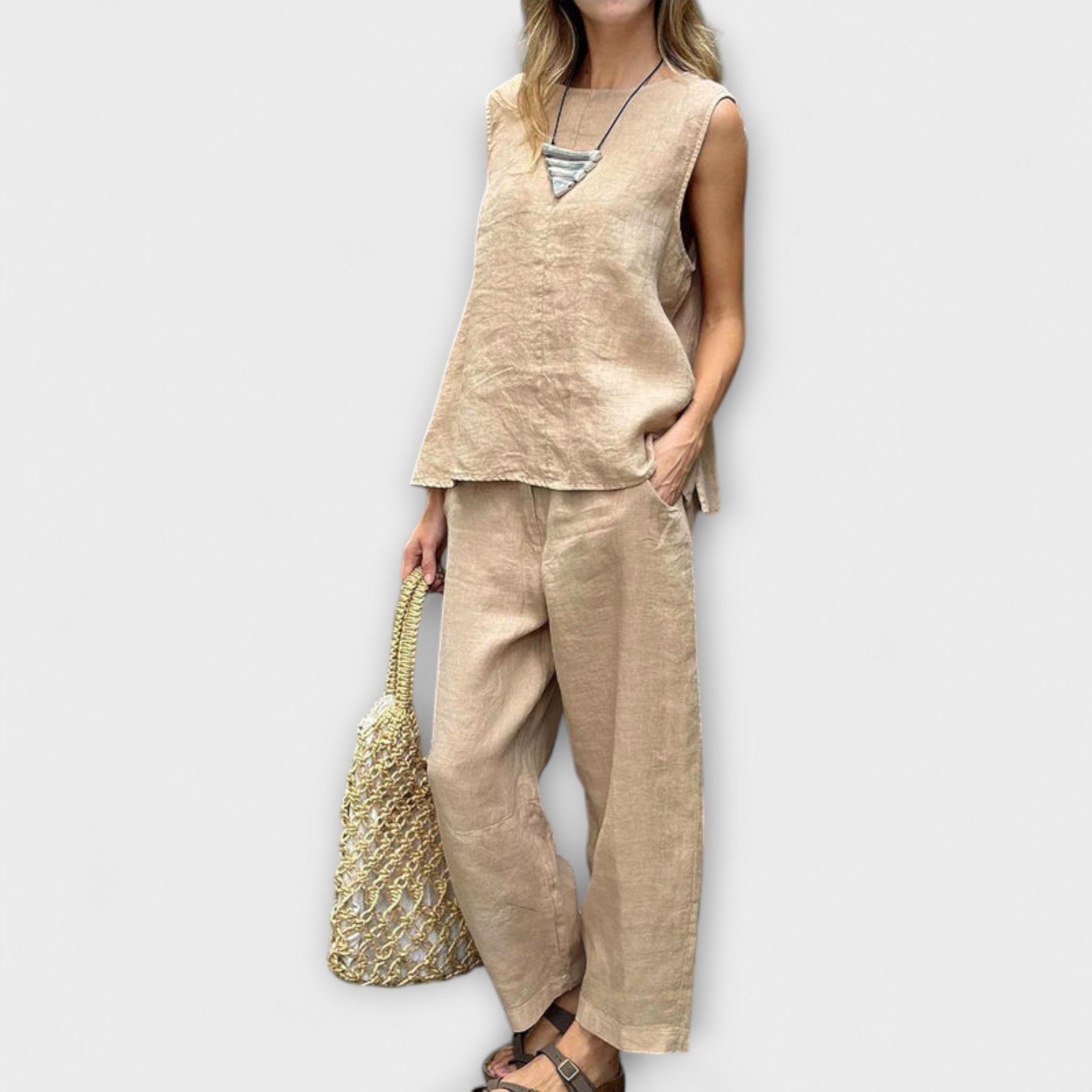 Jennifer - Relaxed Cotton - Linen Outfit - Luna Hampton