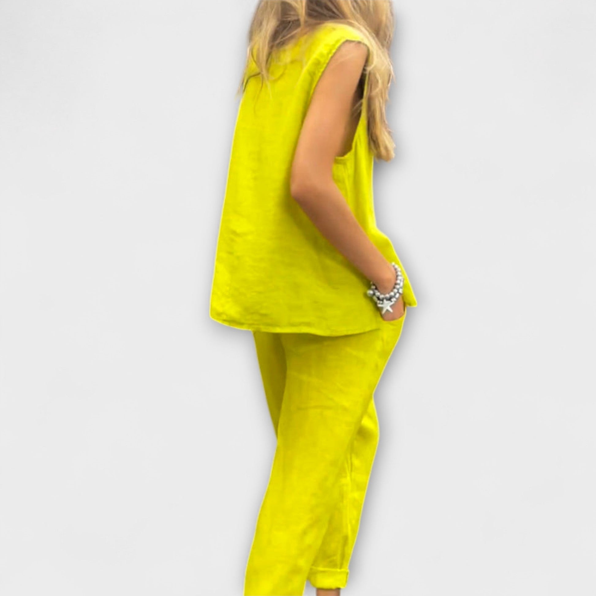 Jennifer - Relaxed Cotton - Linen Outfit - Luna Hampton