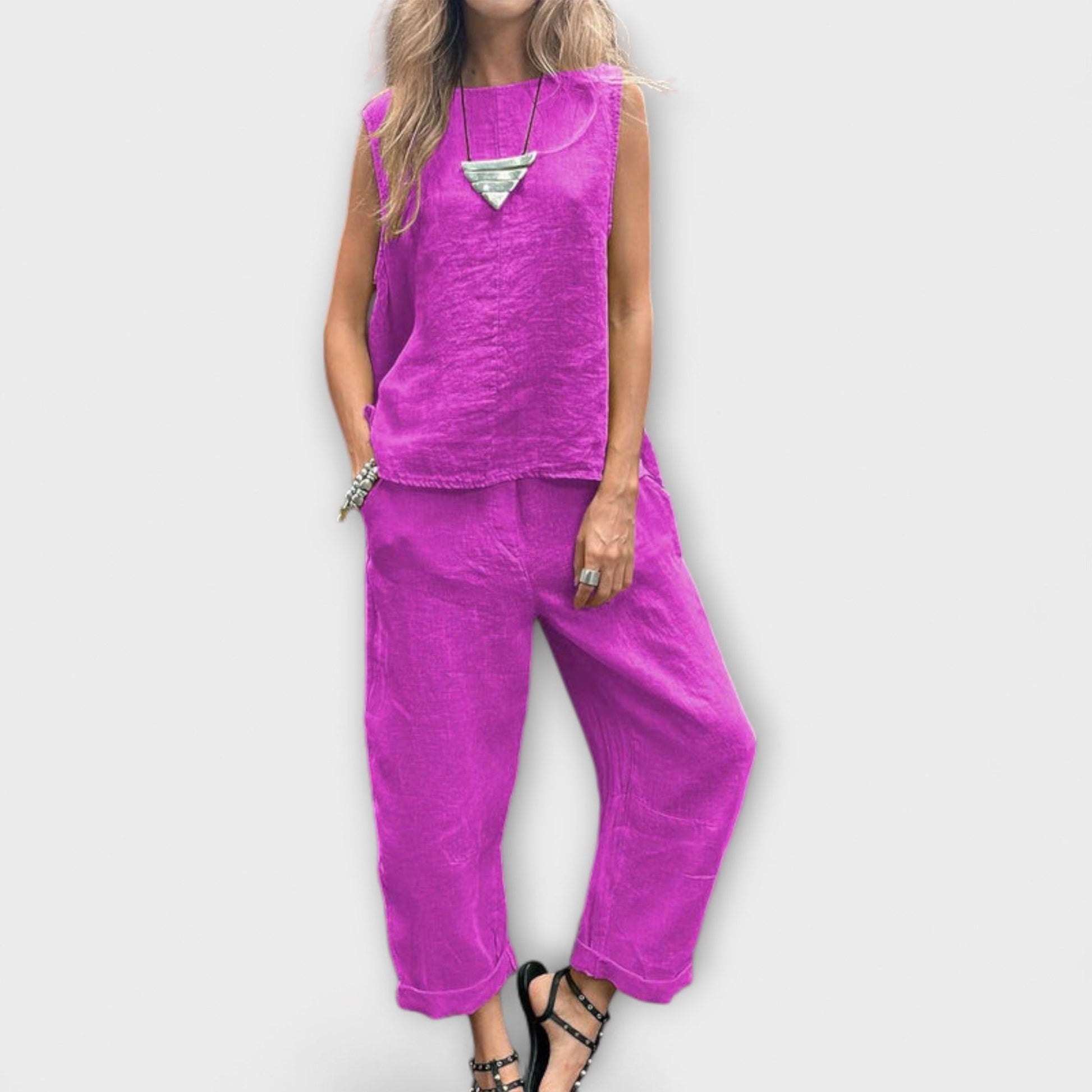 Jennifer - Relaxed Cotton - Linen Outfit - Luna Hampton