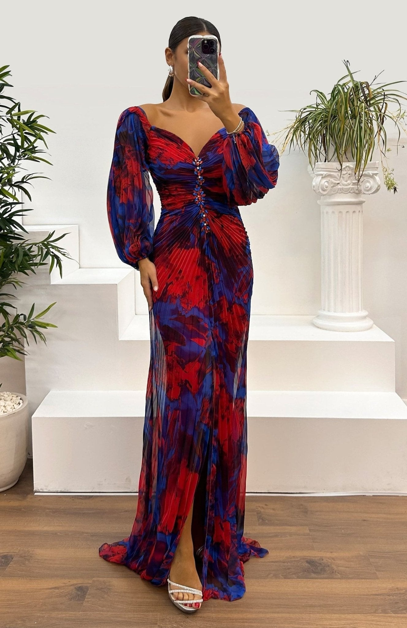 Jessie | Elegant V - Neck Dress - Ciara & Fiona