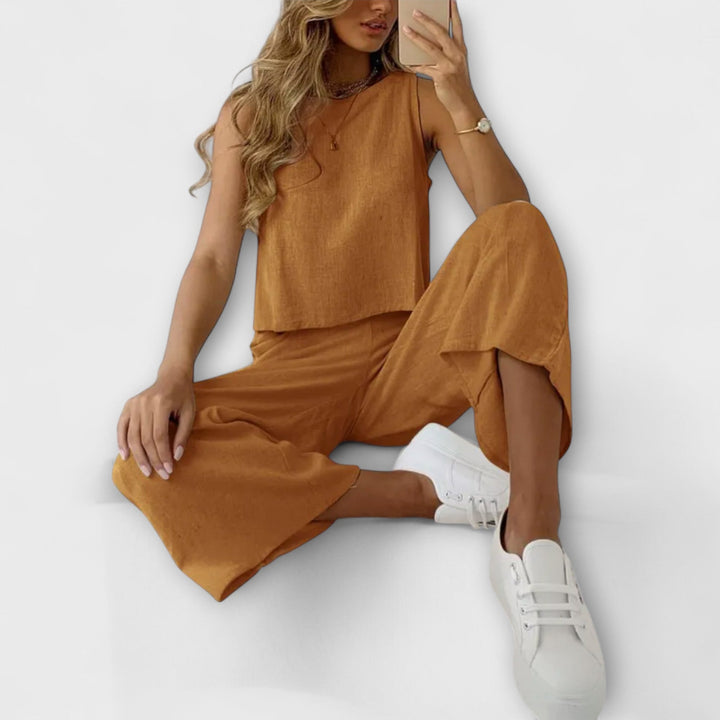 Linen Duo Set - Luna Hampton